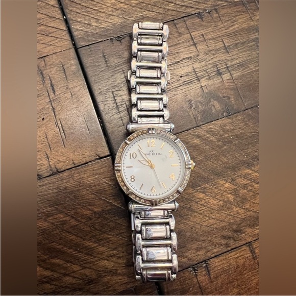 💜💜 BUNDLE for Dottie3121 MK Brown Leather Card Holder & Anne Klein - Picture 8 of 12